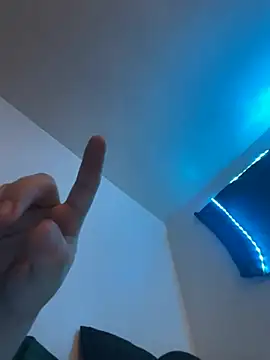 topskislimthick online show from 04/28/26, 12:42