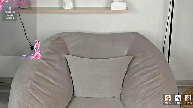 Amy-Desiree online show from 04/23/26, 12:39