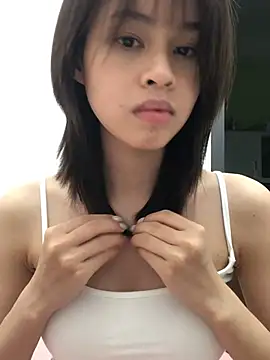 Yenlisu3Zie online show from 04/21/26, 01:50
