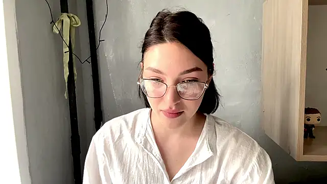 SinfulStarlight online show from 04/11/26, 07:45