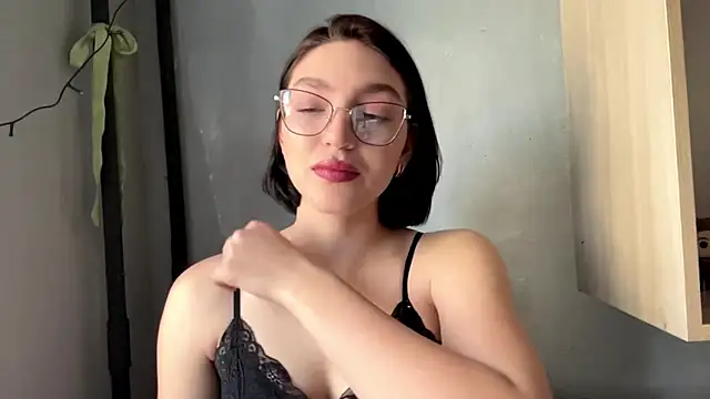 SinfulStarlight online show from 04/04/26, 05:25