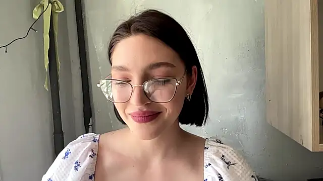 SinfulStarlight online show from 04/03/26, 08:21