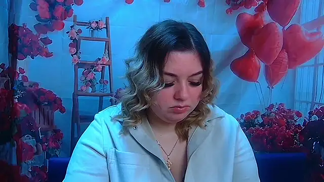 AdelinaMaster online show from 04/06/26, 05:08