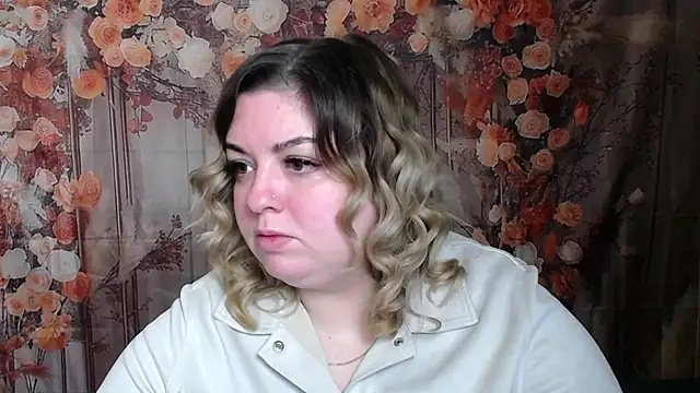 AdelinaMaster online show from 04/08/26, 05:03