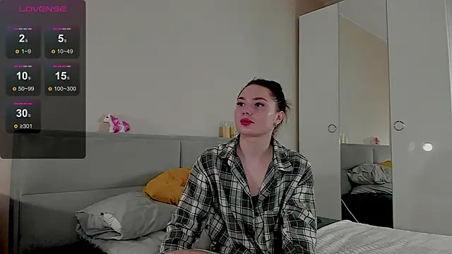 Aphrodite Portman online show from 05/26/26, 02:09