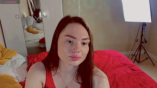 Snapshot of Aphrodite_Portman chatting on 04/11/26, 04:42 Aphrodite Portman online show from 04/11/26, 04:42