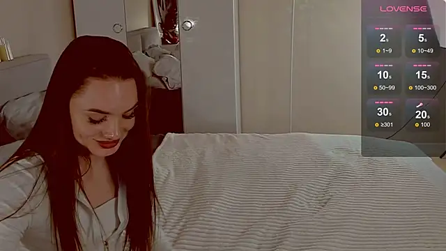 Aphrodite Portman online show from 05/05/26, 02:03