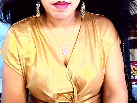 Noor Zarin online show from 04/23/26, 06:31