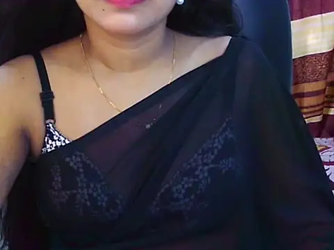 Noor Zarin online show from 04/18/26, 10:50