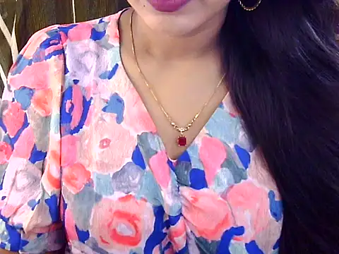 Noor Zarin online show from 05/14/26, 02:58