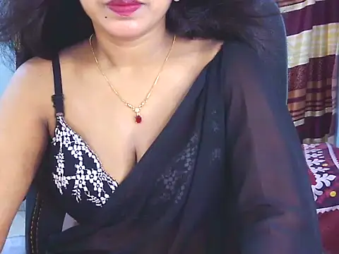 Noor Zarin online show from 04/20/26, 12:08