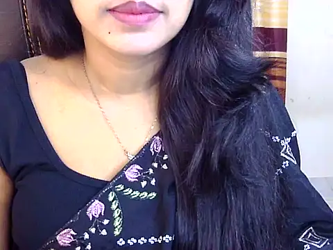 Noor Zarin online show from 04/27/26, 11:47