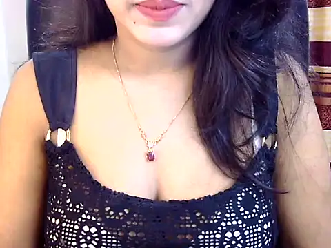 Noor Zarin online show from 05/04/26, 02:26
