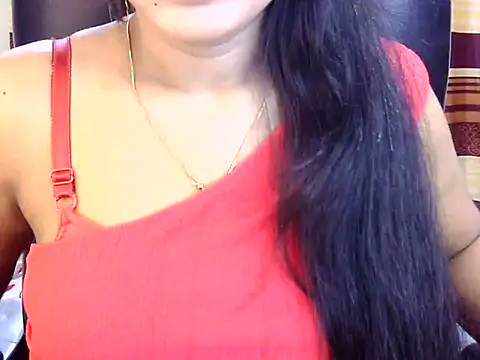 Noor Zarin online show from 04/30/26, 03:52