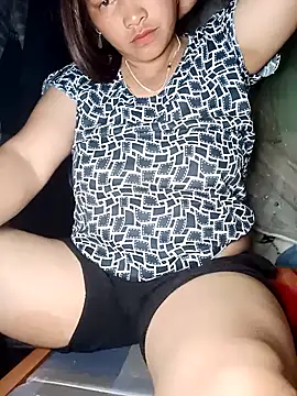 Snapshot of MayLoveAngel chatting on 04/03/26, 06:09 MayLoveAngel online show from 04/03/26, 06:09