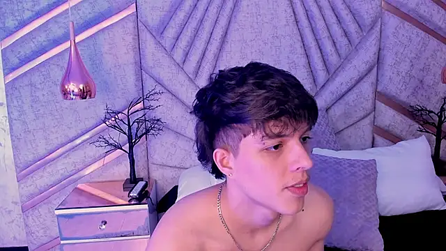 DamiaanXx online show from 04/23/26, 12:51