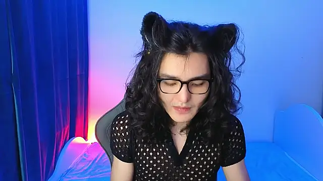 FormOverFear online show from 04/05/26, 04:02