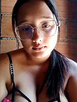 Snapshot of naughty_girl_hot_ chatting on 04/04/26, 03:18 naughty girl hot online show from 04/04/26, 03:18