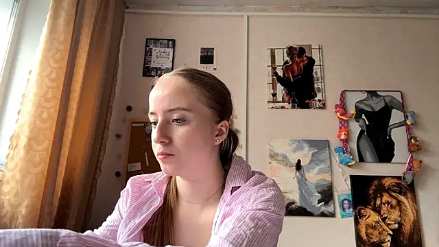 SabinaHaggen online show from 04/28/26, 01:37