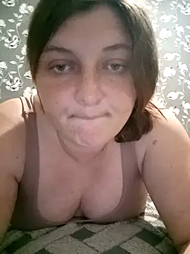 Snapshot of AngelinaKiss777 chatting on 04/06/26, 06:42 AngelinaKiss777 online show from 04/06/26, 06:42