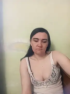 AlissaSecret online show from 04/10/26, 07:15