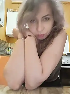 Snapshot of TaynaSecret chatting on 05/23/26, 08:41 TaynaSecret online show from 05/23/26, 08:41