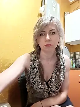 Snapshot of TaynaSecret chatting on 04/03/26, 05:19 TaynaSecret online show from 04/03/26, 05:19