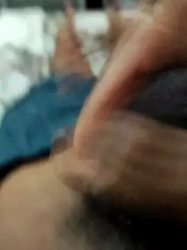 smalldick691333 online show from 04/19/26, 06:47