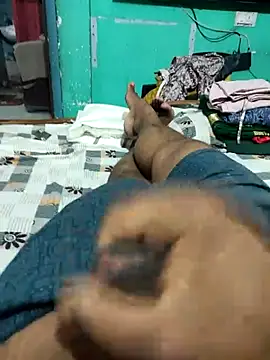 smalldick691333 online show from 04/22/26, 07:59