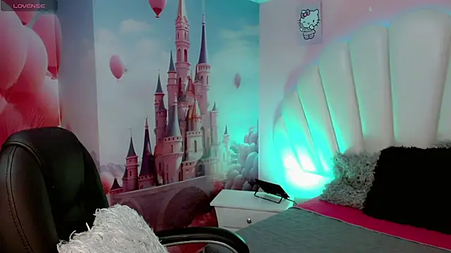 Snapshot of Danisha_Florens chatting on 04/11/26, 11:25 Danisha Florens online show from 04/11/26, 11:25