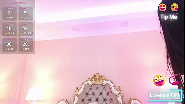 Snapshot of BonnyCandy chatting on 06/12/26, 11:41 BonnyCandy online show from 06/12/26, 11:41