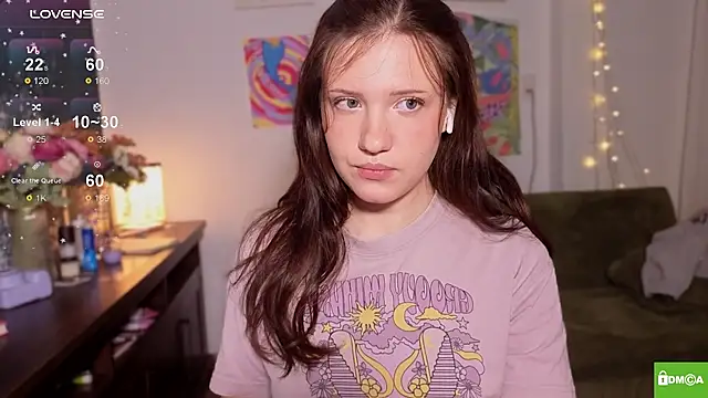 bikinibottom001 online show from 04/05/26, 03:57