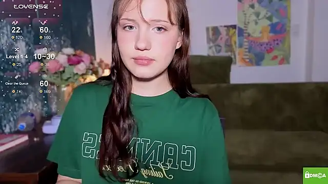 bikinibottom001 online show from 04/16/26, 04:13