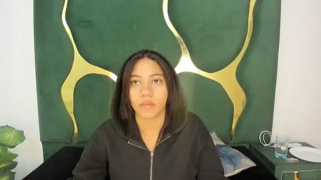 Daphne cuteht online show from 04/22/26, 04:03