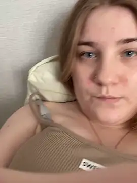 Flowers454 online show from 04/18/26, 01:46