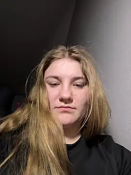 Flowers454 online show from 04/14/26, 01:32