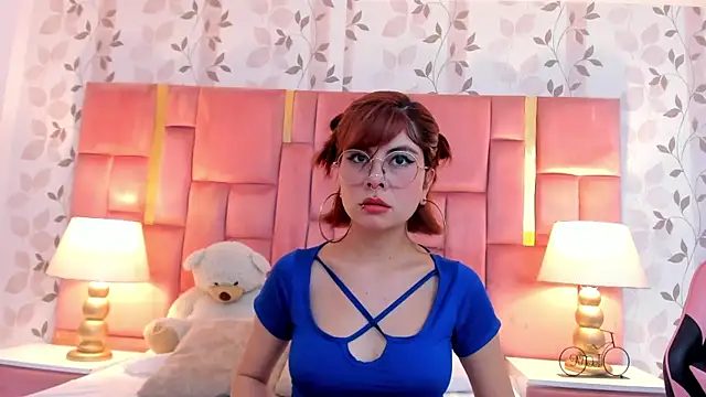 NahiaMendoza online show from 04/08/26, 03:30