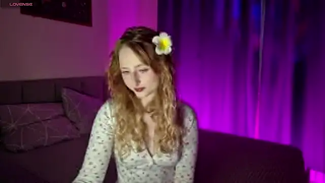 Snapshot of Polly_Candy chatting on 04/06/26, 02:18 Polly Candy online show from 04/06/26, 02:18