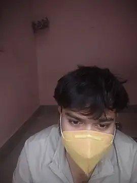 Snapshot of SURAJSAVITA chatting on 04/11/26, 08:40 SURAJSAVITA online show from 04/11/26, 08:40