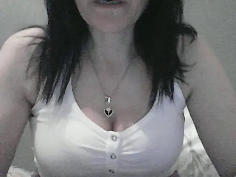 sara 41 online show from 04/24/26, 06:10