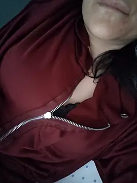 sara 41 online show from 05/12/26, 07:16