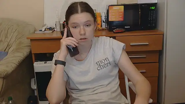 JessicaHolland1 online show from 07/14/26, 05:41