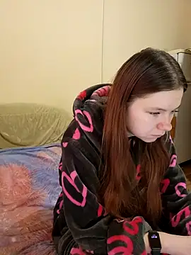 JessicaHolland1 online show from 04/15/26, 06:08