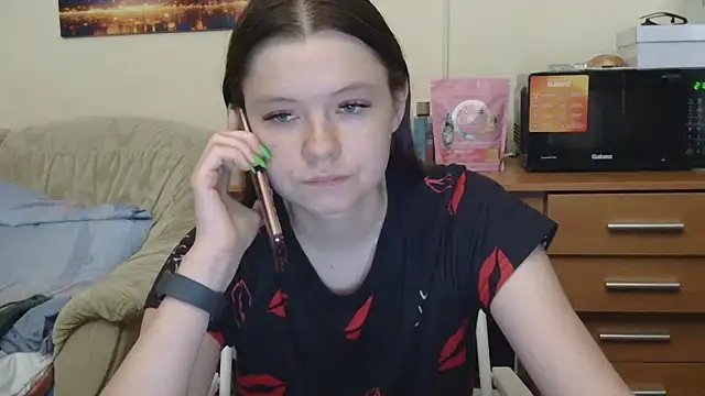 JessicaHolland1 online show from 05/31/26, 05:51