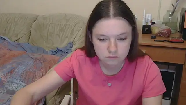 JessicaHolland1 online show from 05/14/26, 07:00