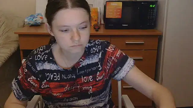 JessicaHolland1 online show from 07/05/26, 06:37