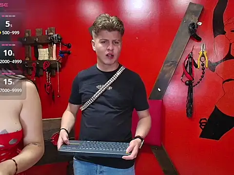 Justiin and brianna BDSM online show from 04/06/26, 01:01