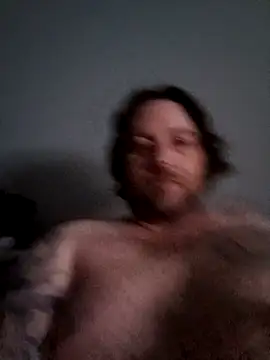 Snapshot of SAboy123 chatting on 04/10/26, 11:01 SAboy123 online show from 04/10/26, 11:01