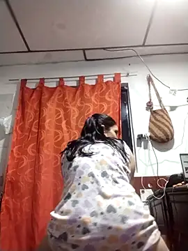 Snapshot of vegonicarouge chatting on 04/06/26, 04:46 vegonicarouge online show from 04/06/26, 04:46