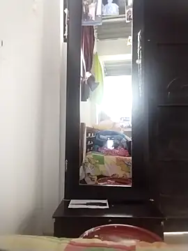 Snapshot of vegonicarouge chatting on 04/09/26, 07:53 vegonicarouge online show from 04/09/26, 07:53